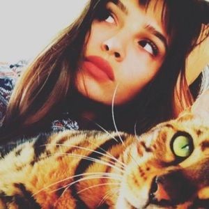 Meet your Posher, Keysi